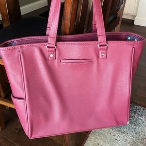 Thirty-One Cindy Tote LTD Deep Merlot